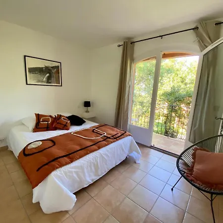 Vue Donnant Sur Le Golfe De St Tropez, 2 Chambres, 6 Pers, Piscine Commune Prázdninový dům Saint Tropez